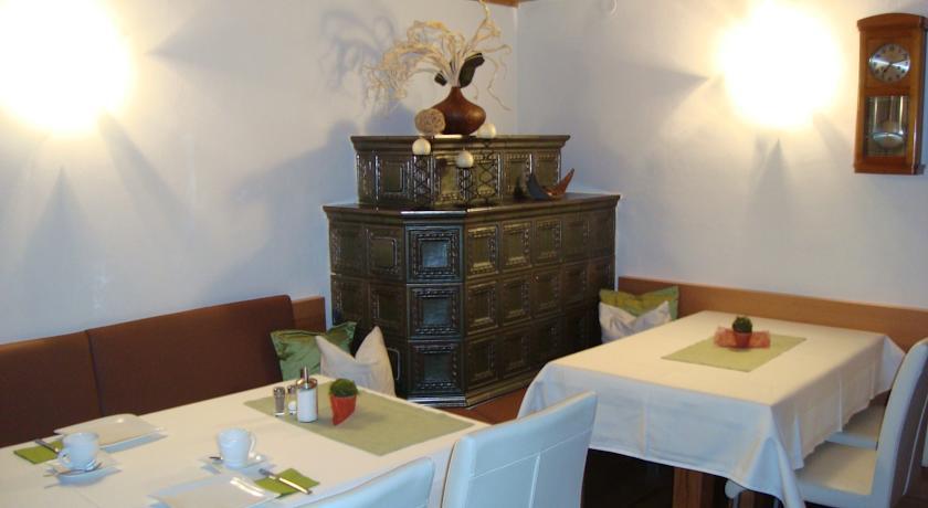 Haus Hinterfuerbach Apartment Wagrain